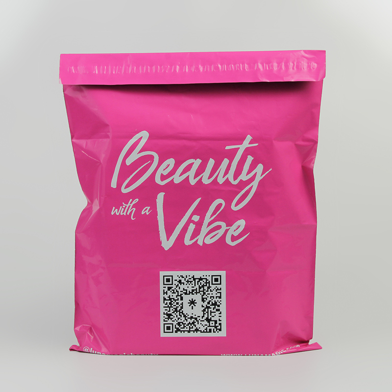 Aangepaste Hot Pink zelfklevende cosmetica verpakking plastic verzendzak